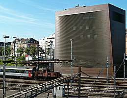 Basel: central signal box by architects Herzog & de Meuron