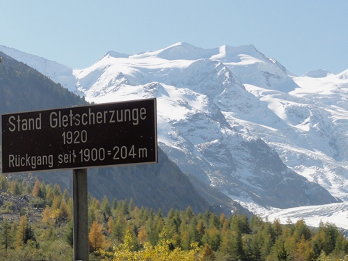 Morteratsch Glacier retreat, signpost marking year 1920